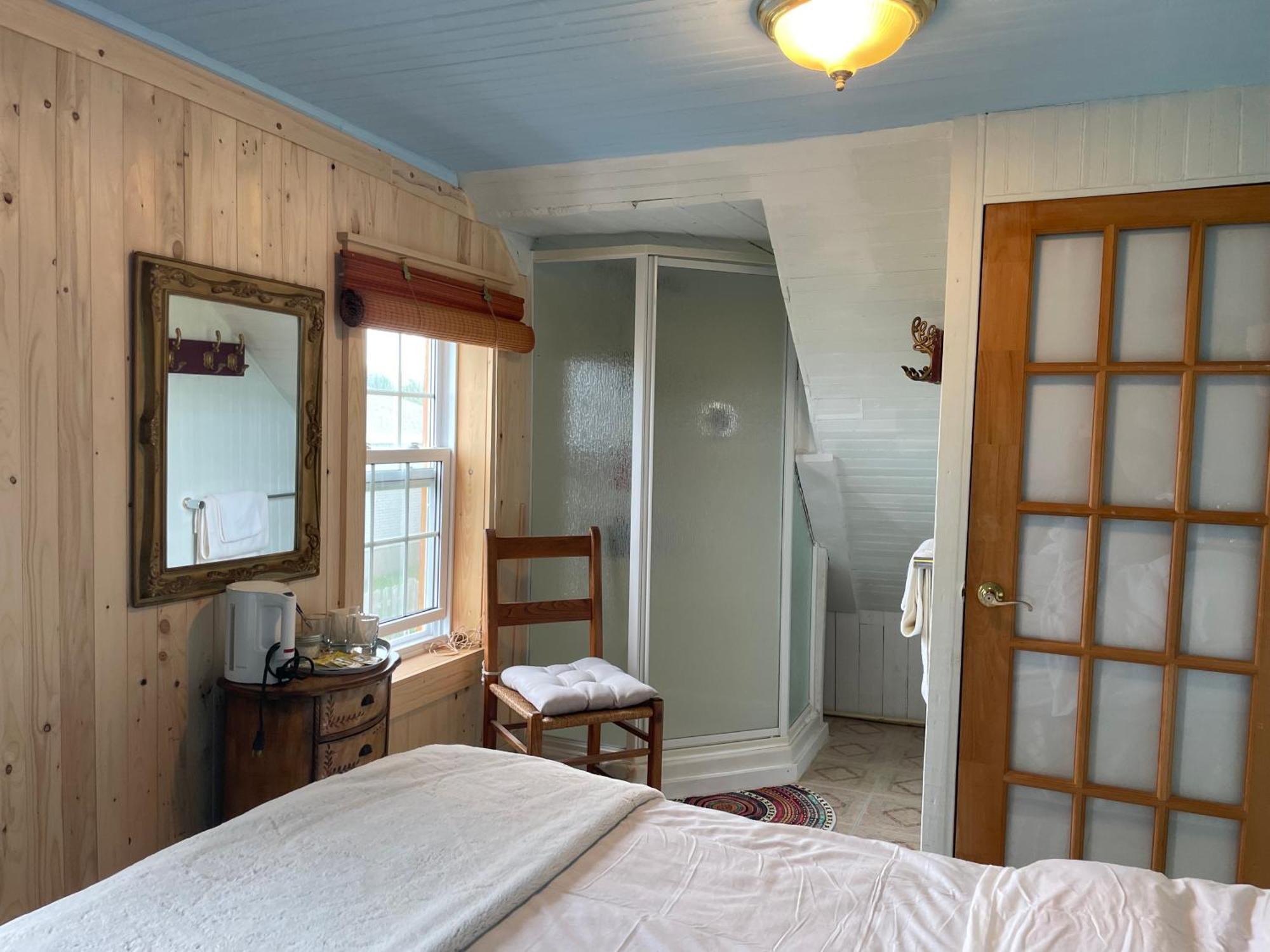 Gite La Belle Forillonne Chambre Bleu Ciel Gaspé Eksteriør billede
